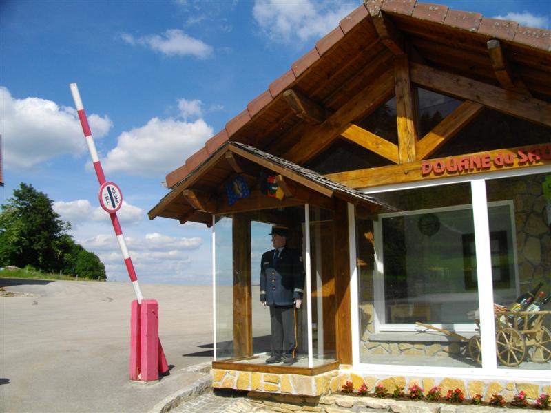 32 république du saugeais.JPG