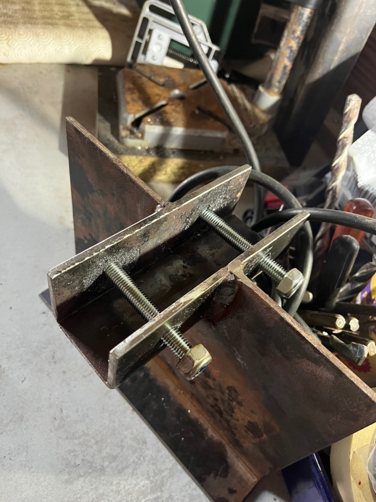 IMG_2415.jpeg (414.83 Kio) Vu 10836 fois Support moteur