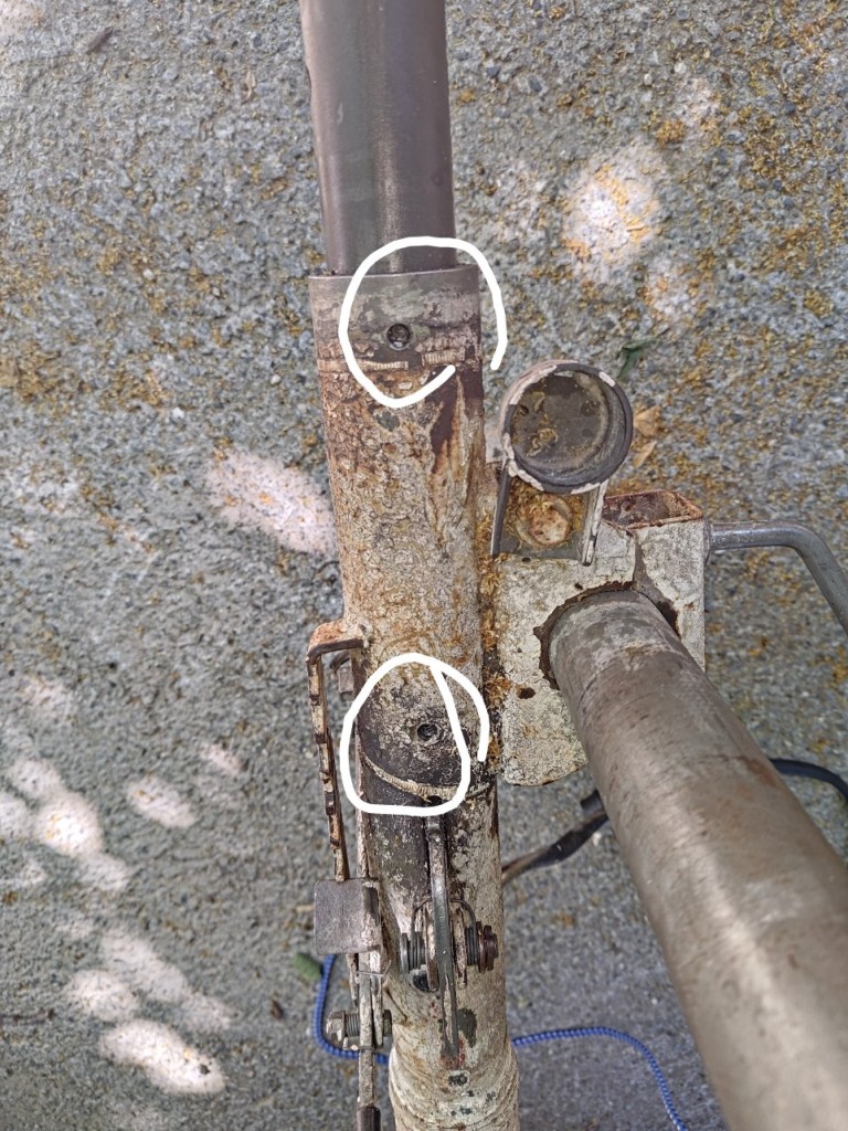 Vis de graissages retirées