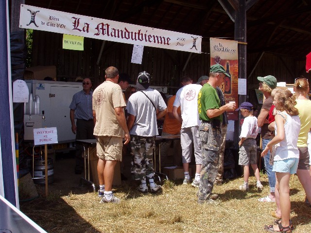 La buvette tout près!!!.jpg