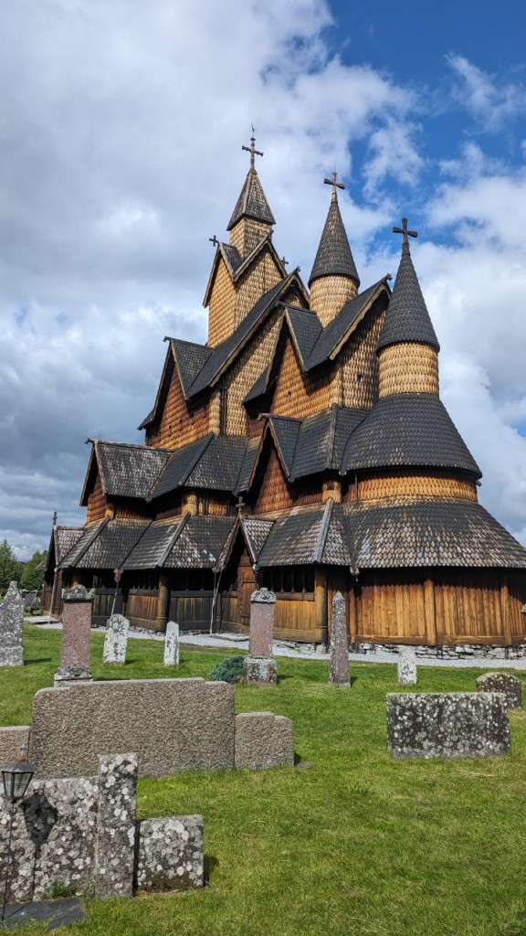 Starkirke.jpg