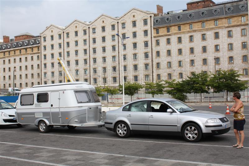 Dans la file d'attente à Marseille