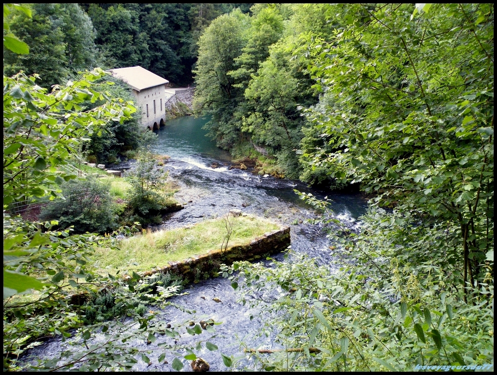 SOURLOU [1000X750].JPG