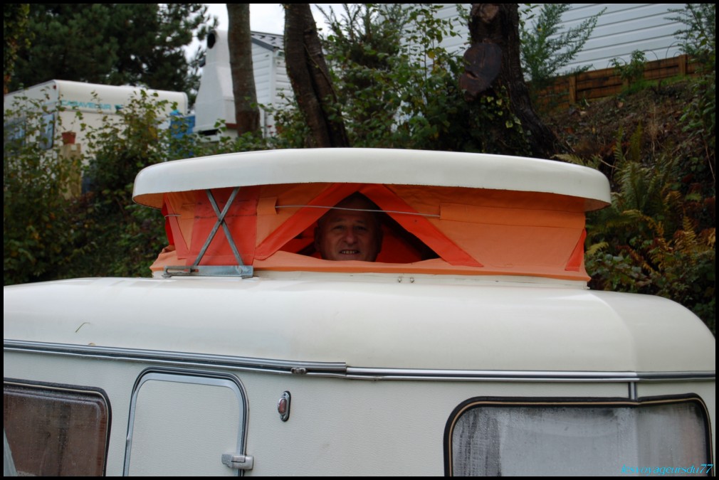 sous la surveillance de roger ...