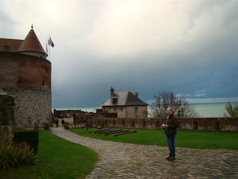 DSC07000 (Medium).JPG