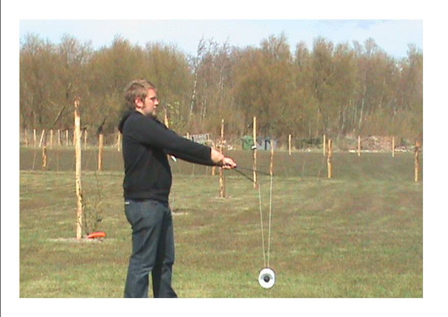 Bon,  faudrait pas qu'il atterisse dans le barbecue !!!