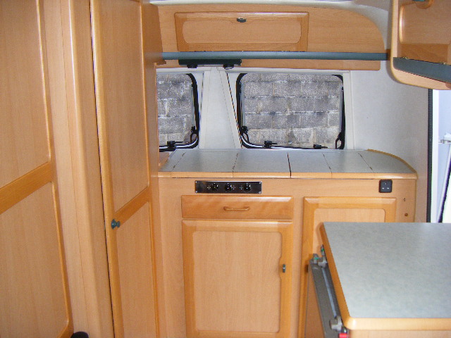 Triton420GT98_4.jpg