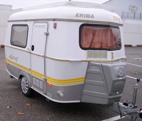 P2001_1.JPG