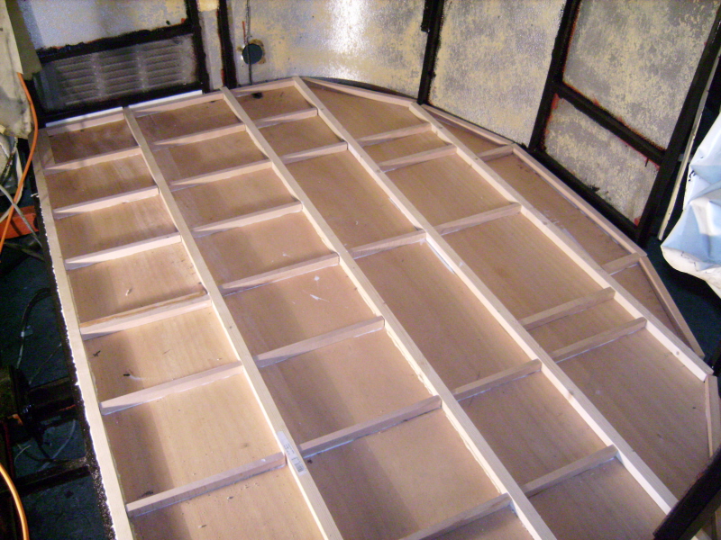 Plancher av liteaux.jpg