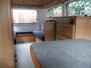 2002Triton_O_2.JPG