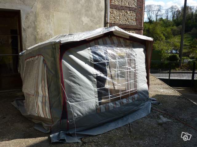 2589982304.jpg
