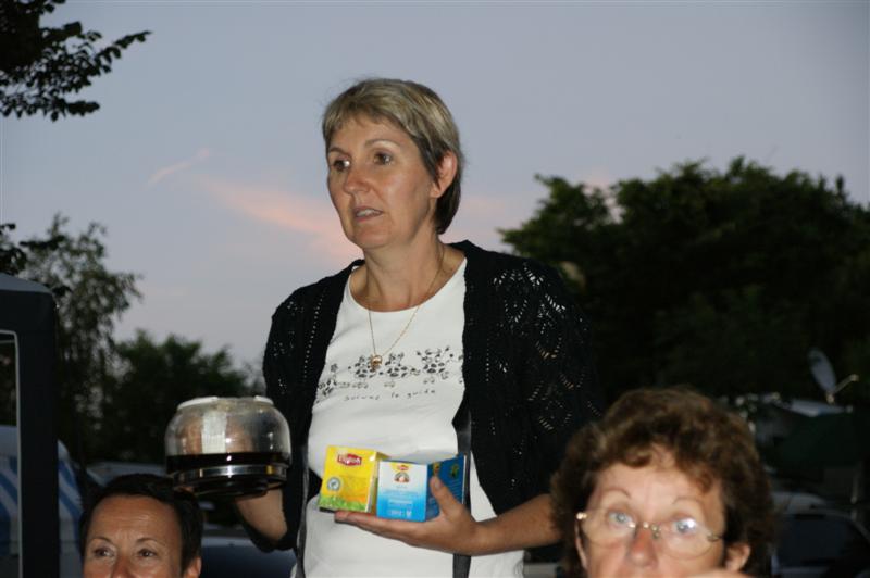 Mme Polza : un p'tit café ?