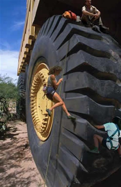 Pneu Eriba (Large).jpg