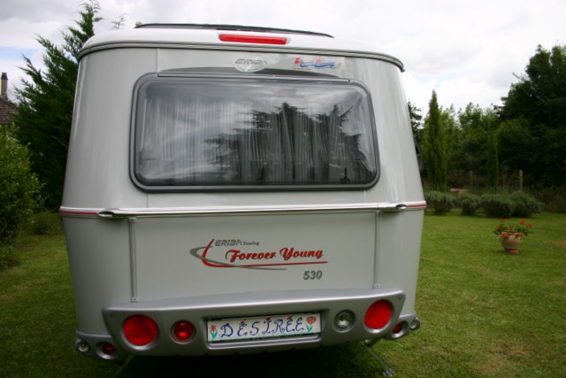 desiree 200609043.jpg