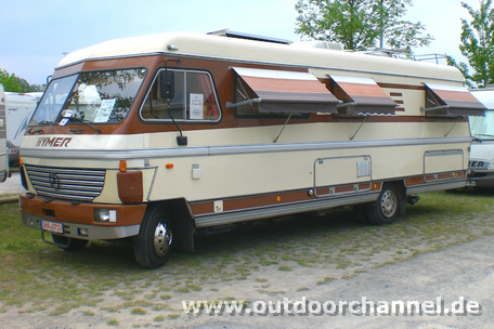 PRO_50_Jahre_Hymer_oldie_draussen_jpg_907294.jpg