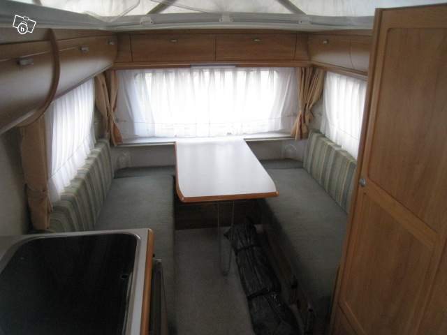 3425641776.jpg