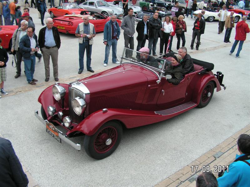 REMPARTS 2011_002 (Medium).JPG