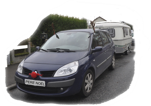 Pere Noêl motorisé réduit.jpg