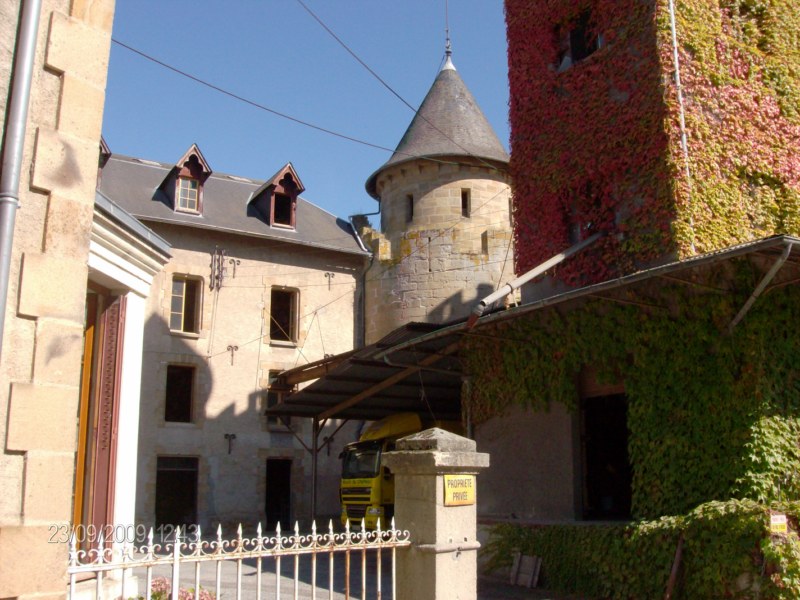 Entrée du moulin.jpg