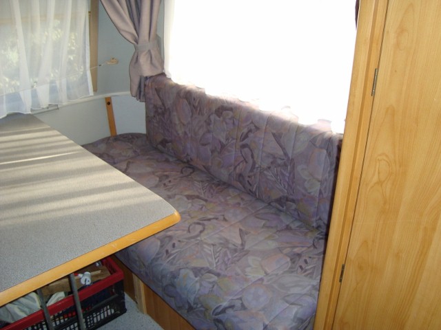 caravane 007 (640x480).jpg