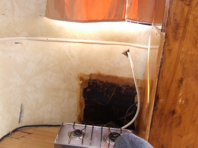 et voilà l'intérieur... là, ya du taf