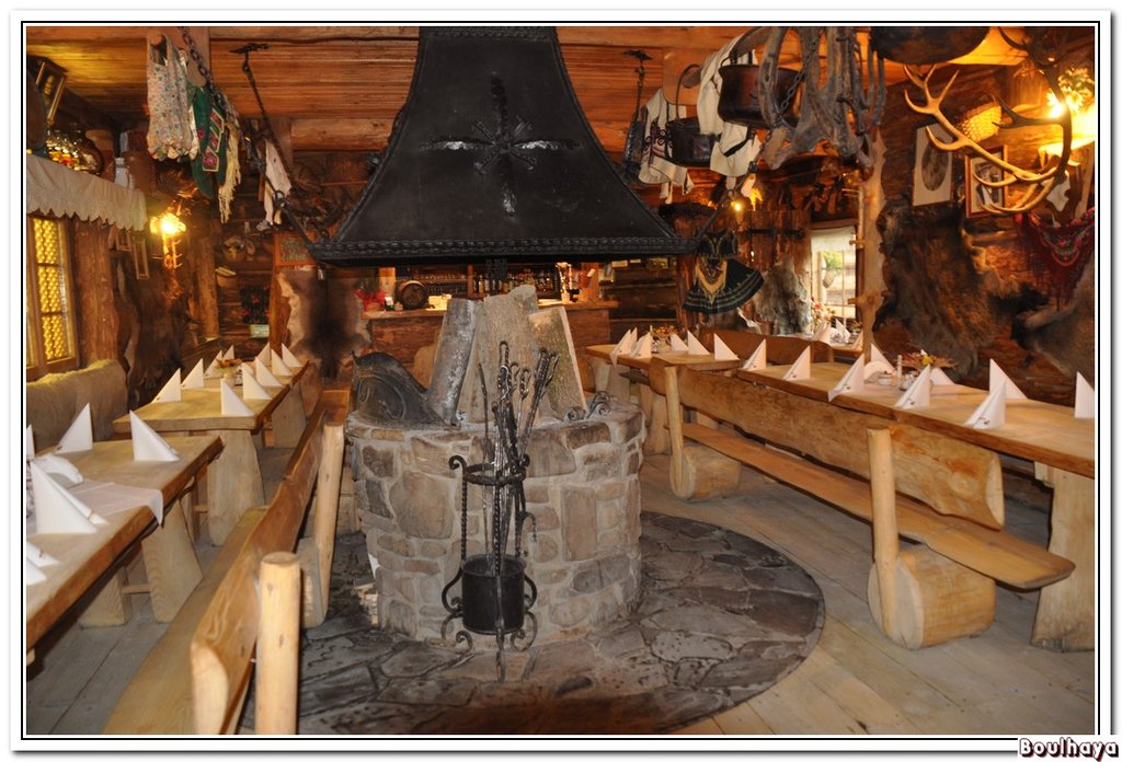 Restaurant_01.JPG