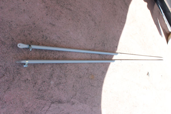 voici les fameux poteaux en suplement