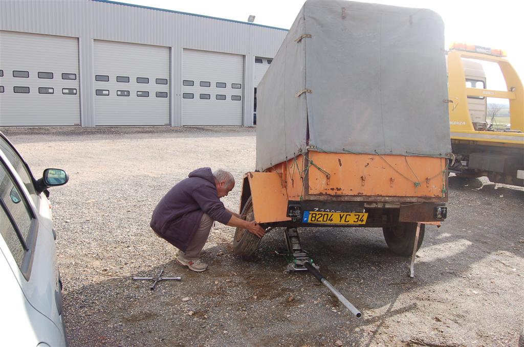 Montage jantes allu041 (3) (Large).jpg