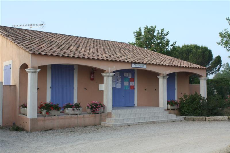 Etape à Saint Laurent d'Aigouze au camping "Fleur de Camargue"