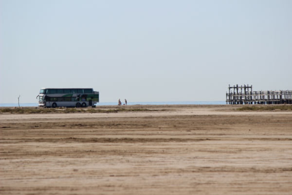 et même un bus prés de la mer a la franckie.<br />j’espère pour lui qu'il ne vas pas s ensabler