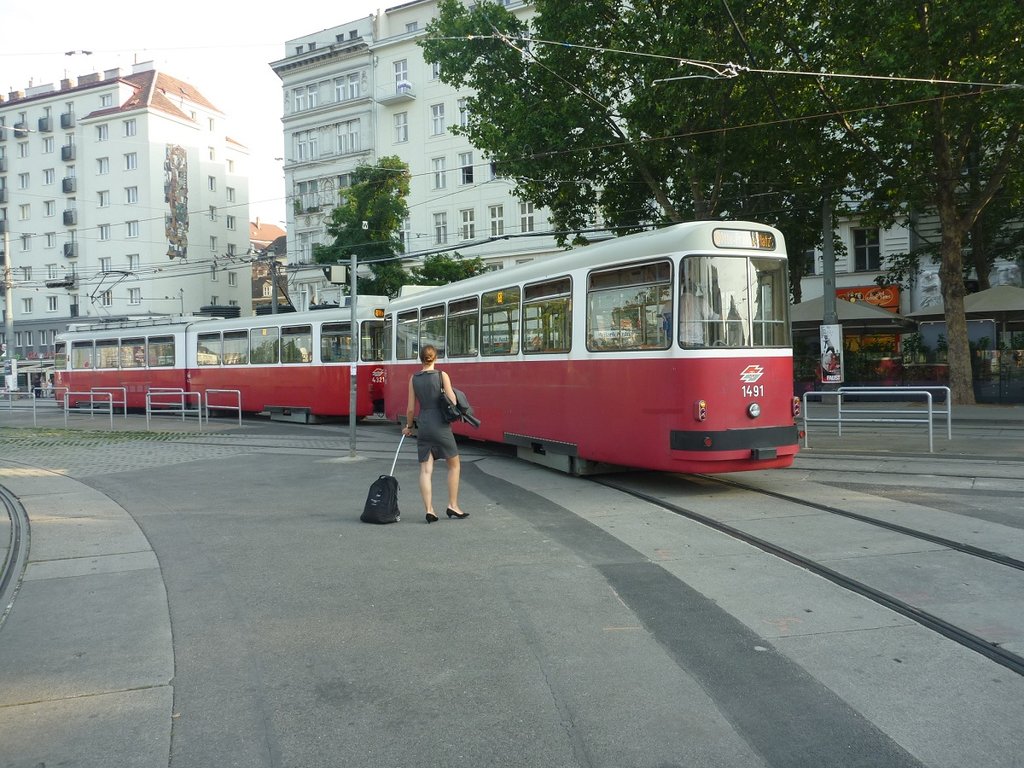 16 tram vienne.JPG