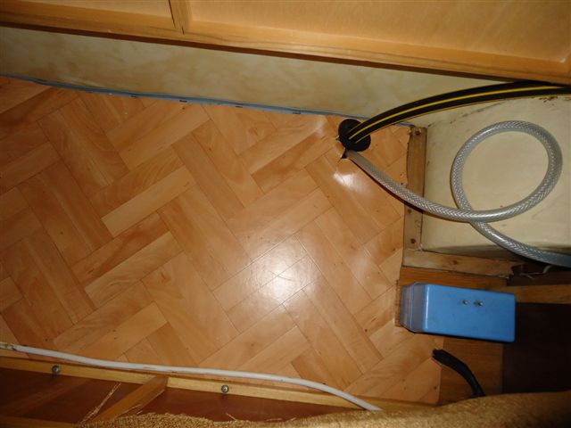 RAS. Plancher très sain.