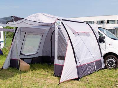 Tunnel compact 1.jpg