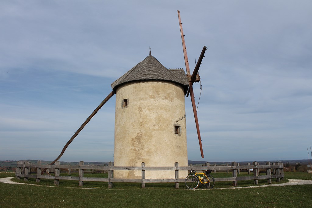 moulin blot 004 (Copier).JPG