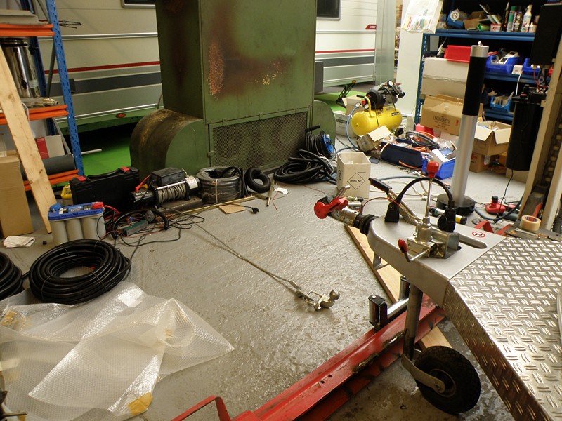 montage sur le pont avec un treuil