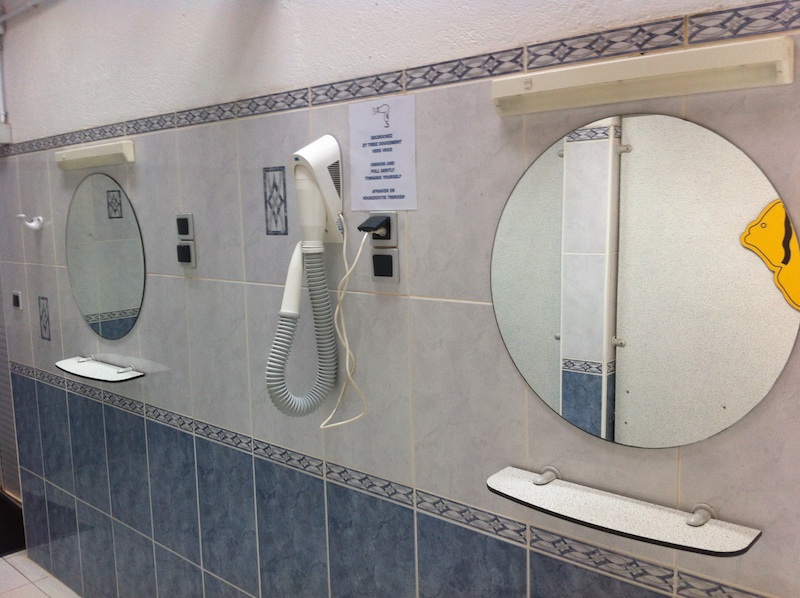 autre coin des sanitaires