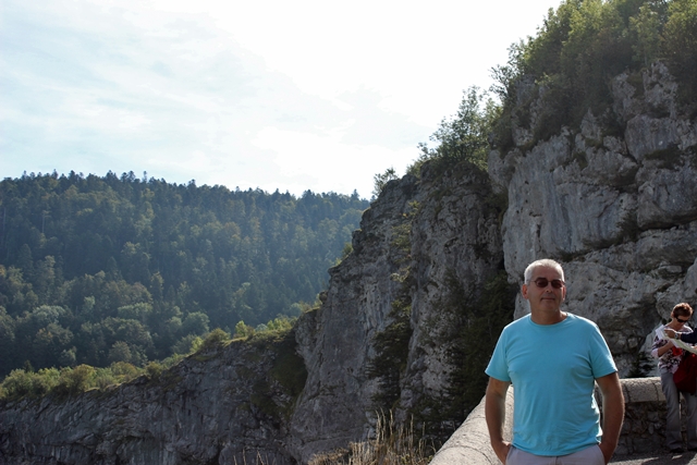 vue du cirque (le beau gosse c'est moi )