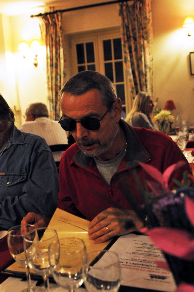 heu là ...la définition scientifique serait ....."jeanpaulius aveuglïus"