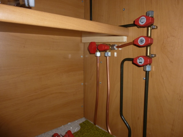 p1000131fab.jpg