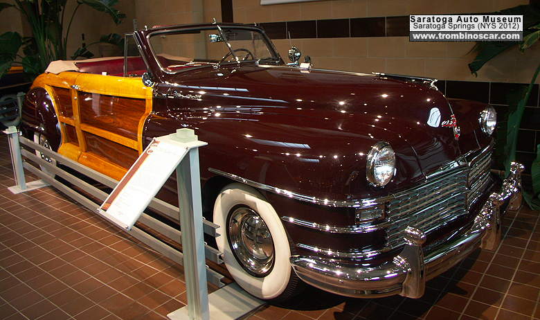 Chrisler Town and Country convertible 1948.jpg