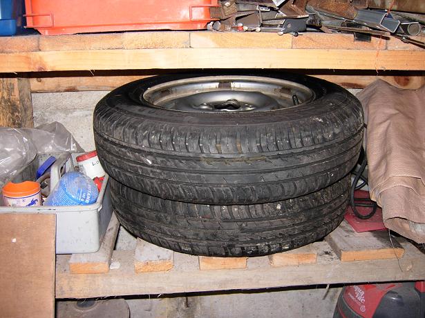 roues stockées à plat