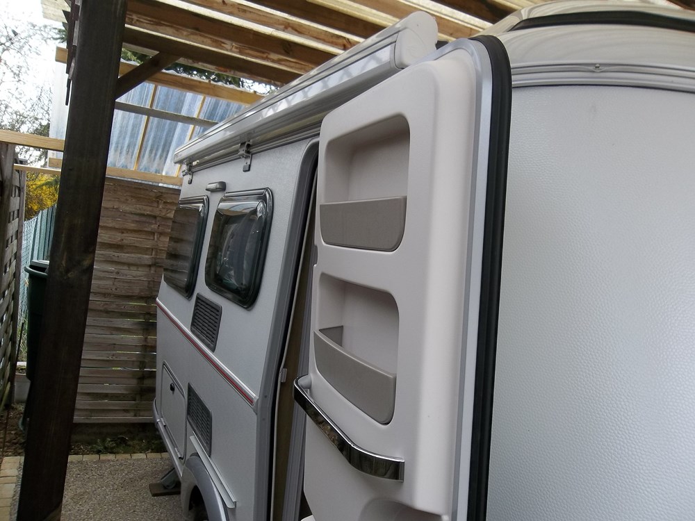 100_0942 [1600x1200].JPG