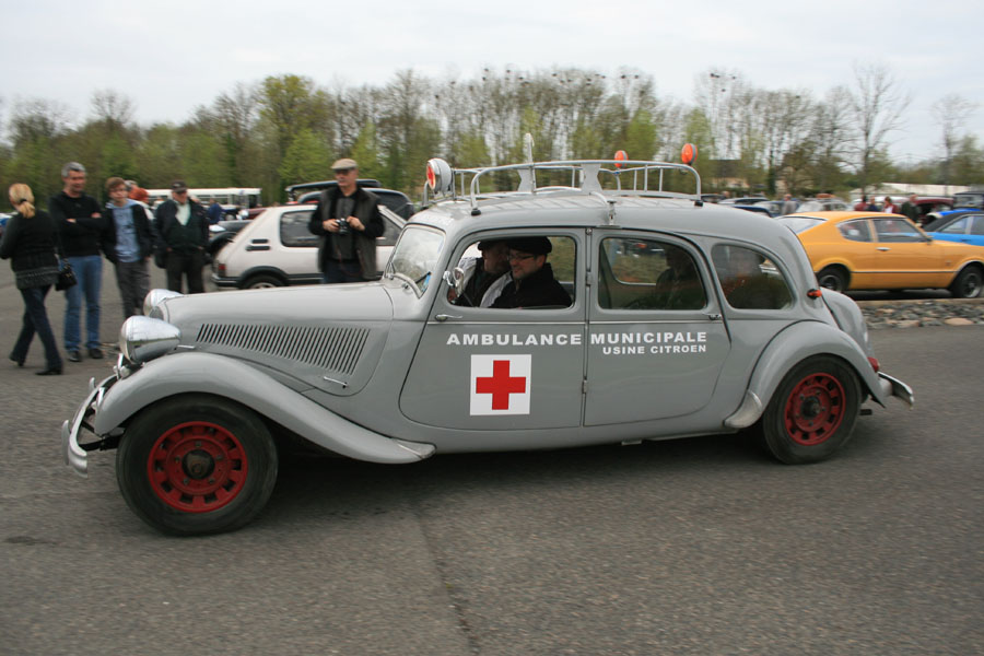 L'ambulance de service.