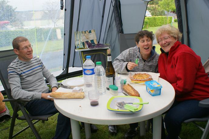 Un petit brin de muguet en cette occasion.