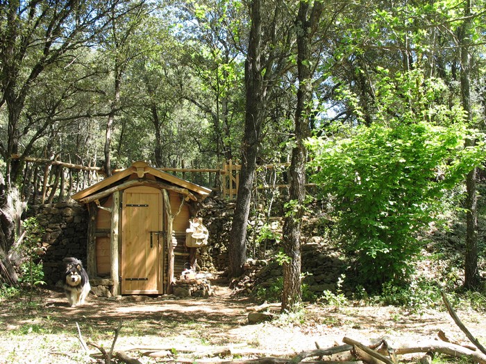 haskan cabane cévennes.jpg