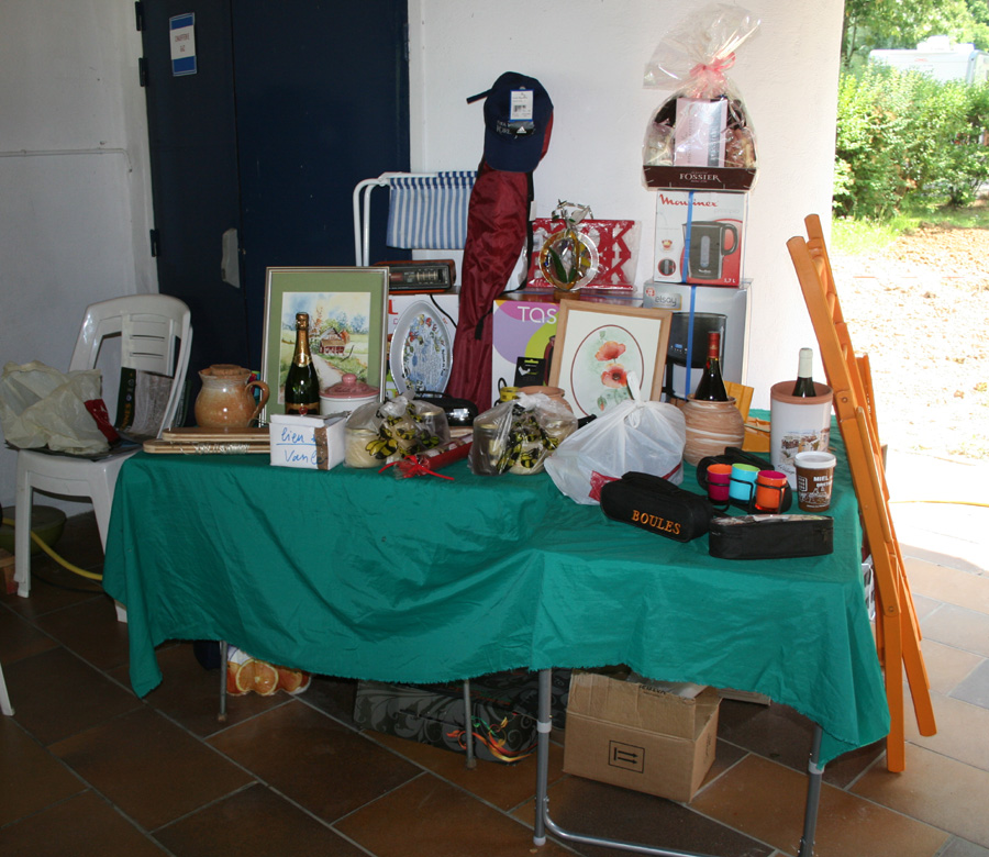 Les lots de la tombola.