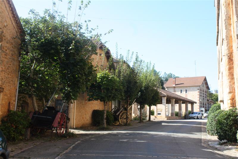 17-Village de Goujounac.JPG