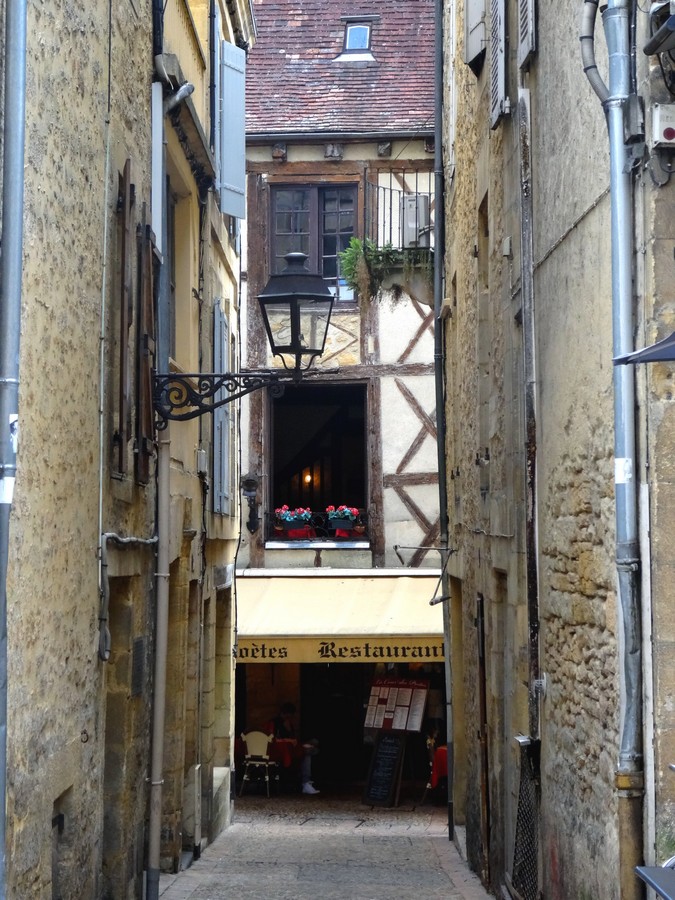 SARLAT.JPG