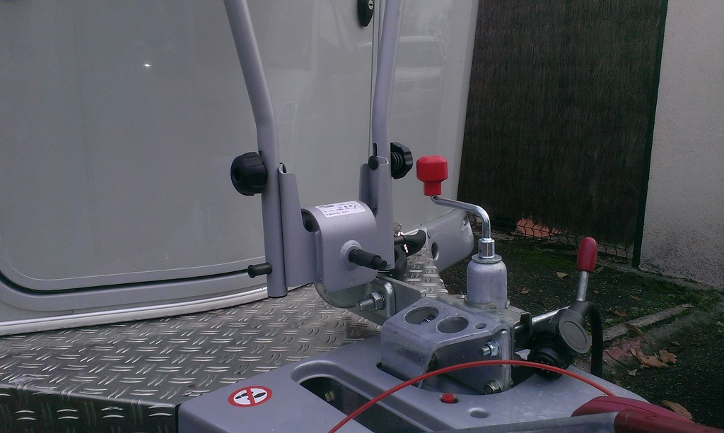 2014-11-30 12.44.45.jpg