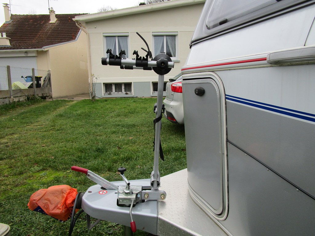 Adaptation porte velo 015 [Image 1].JPG